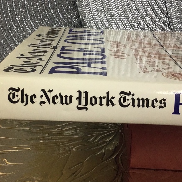 THE NEW YORK TIMES PAGE ONE HARDCOVER BOOK COMMEMORATIVE 1896-1996 - Picture 6 of 16